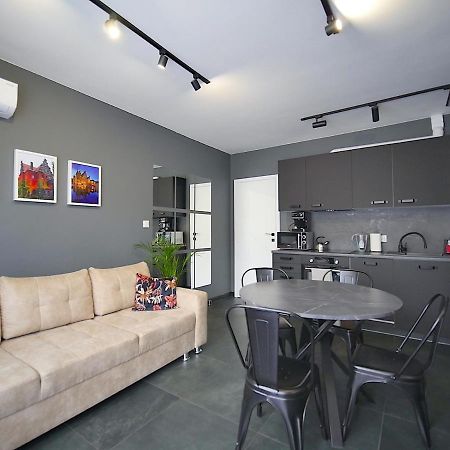 Sunset Apartment Aircon - Self Check-In 24H Wroclaw Exterior photo